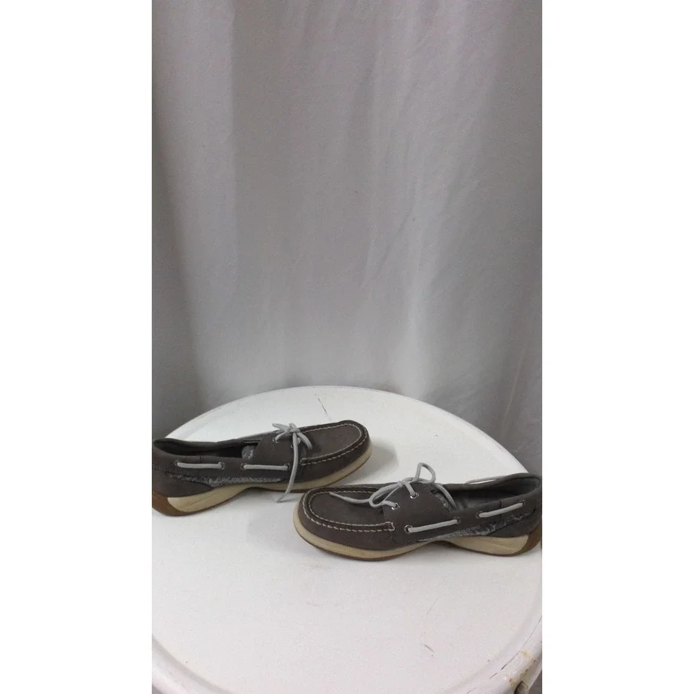 Sperry women top